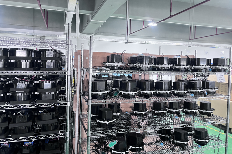 OEM 풀 청소 로봇
